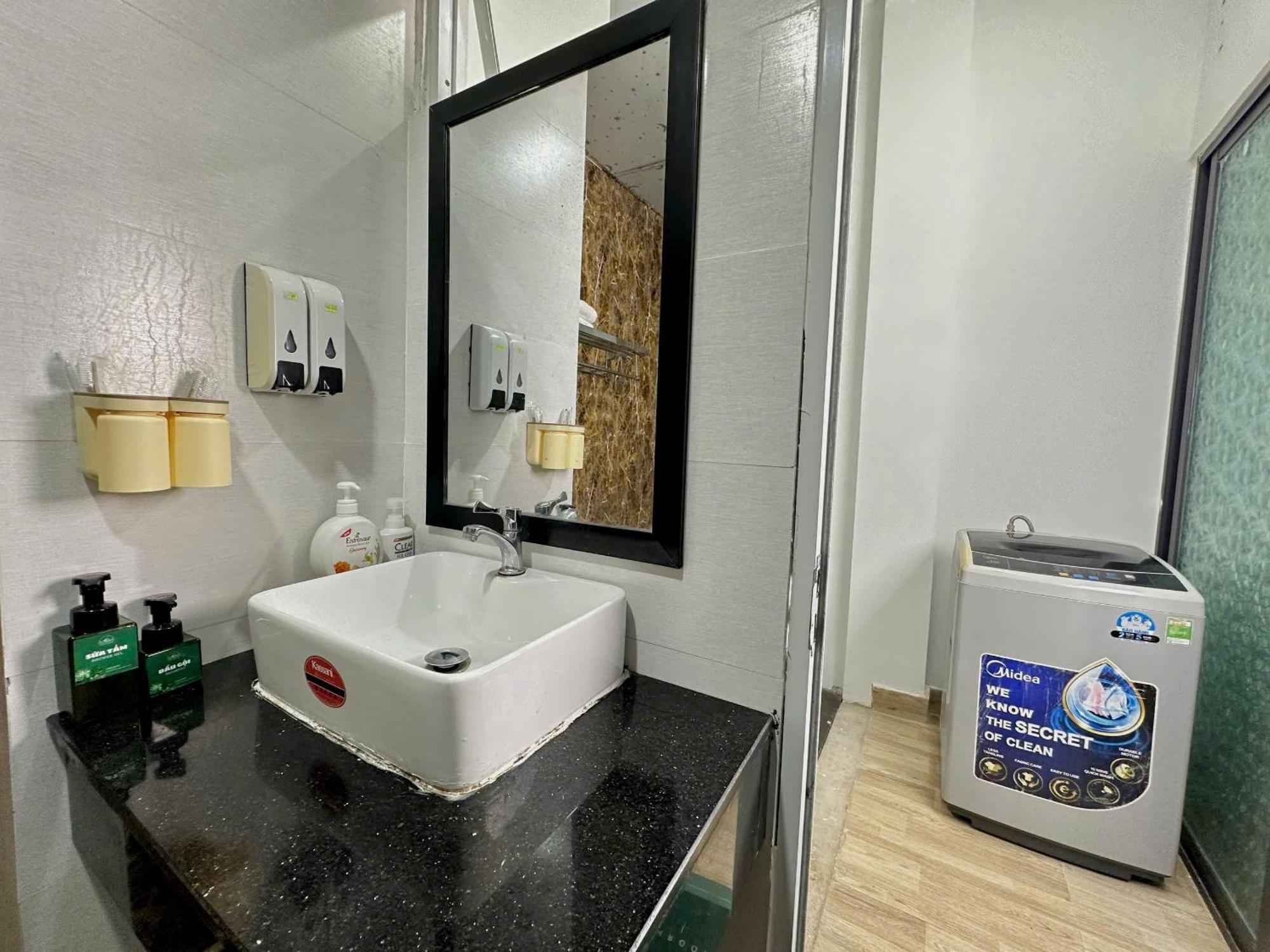 Corgi House Beachstay Danang Eksteriør billede